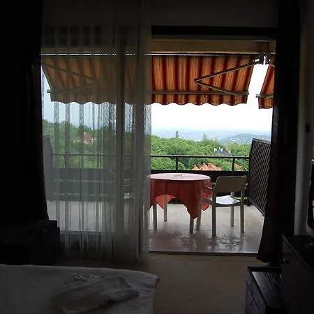 Cziraky Panzio Bed & Breakfast Budapest